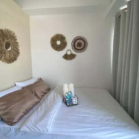1Br Unit In South Residence Las Pinas With Wifi & Netflix
