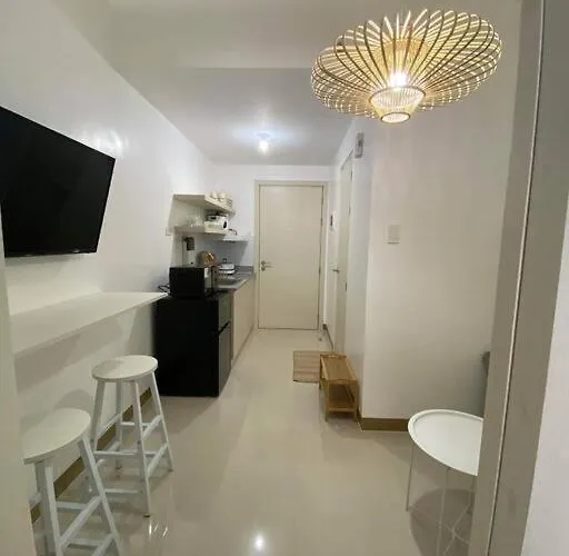 1br Unit In South Pinas With Wifi & Netflix Apartamento *
